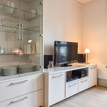 Lovely In With Kitchen